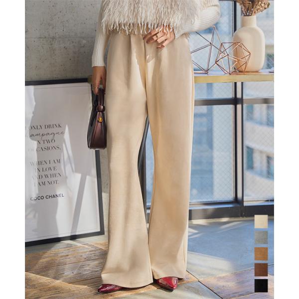 選べる4サイズ錯覚美脚ポンチスエードパンツあの錯覚美脚パンツに新タイプが登場。脚のラインを美しく魅せるシルエットにこだわり、穿くだけで錯覚するほどのスタイルアップ効果が最大の魅力。ストレッチ素材×ウエストゴムで仕上げたストレスフリーな穿き心...