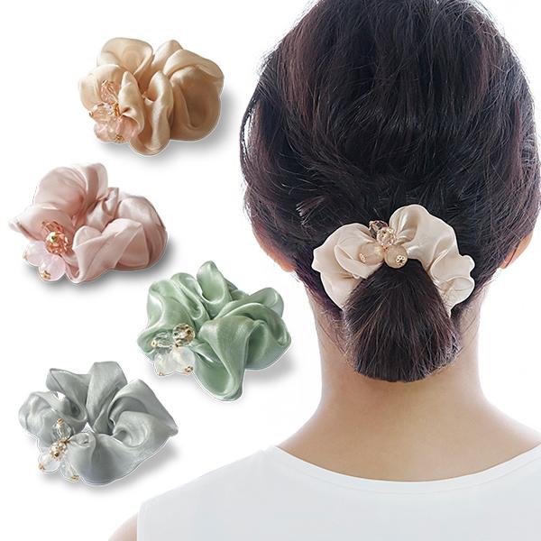 ⚠️☺︎⚠️BELLA シュシュ　新品未開封　完売品 シュシュ ビジューシュシュ ☆ 送料無料 お出かけ 華やか 可憐