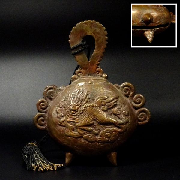 敬逢 時代 古銅唐金造 塗金 陽刻 龍文鈴 馬鈴 銅鐸 銅鑼 鰐口 SU-1