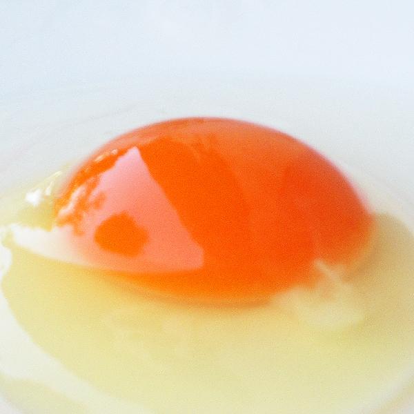 卵の嫌な臭みが気になりませんか？特にゆで卵を割った時の臭みです。「穂」で臭みの無い美味しさを体験して下さい。