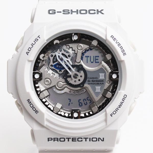 アウトレット 美品 [カシオ] 腕時計 ジーショック GA-300-7AJF ホワイト