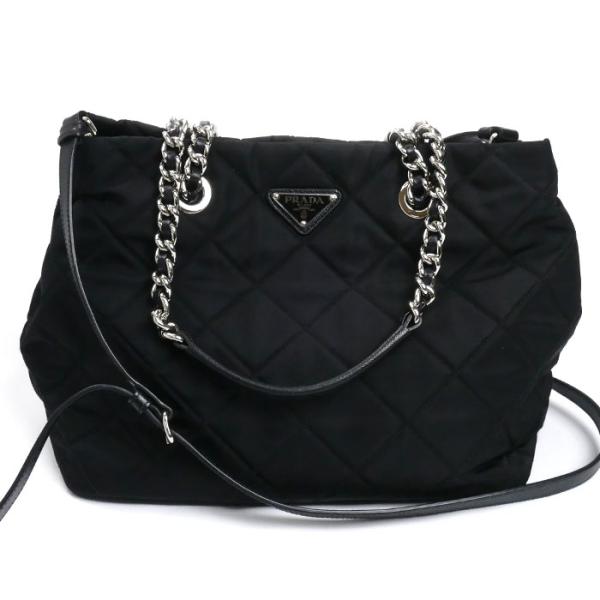 週末限定　PRADA キルティング ブラックバッグ　完売商品 Prada キルティング ハンドバッグ | ブラック | FARFETCH JP