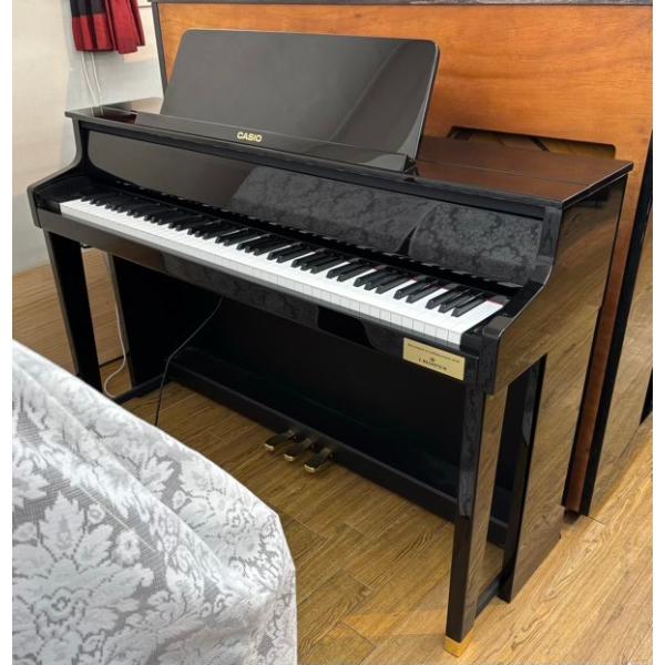 CASIO CELVIANO電子ピアGP500BP中古黒光沢仕上 (付属品込み) CASIO GP-500BP 中古 電子ピアノ 2016年製 木製鍵盤 椅子付き カシオ