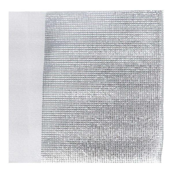 ◇◇ 【仕様】 ●材質：アルミ蒸着フィルム・発泡ポリエチレン ●サイズ（約）：幅900×奥行1800×厚み4mm(少し長めのカットで対応) ●重さ：約195g ●カラー：シルバー ※滑り防止なし ●生産国：中国 【使用上のご注意】 ●本品を...