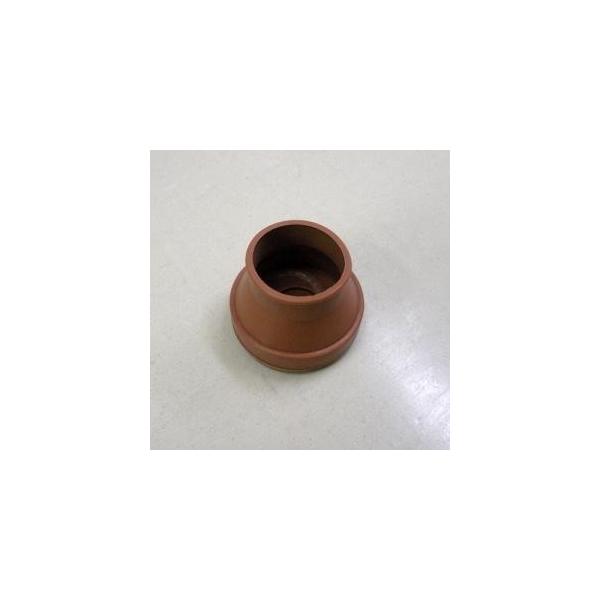 ◇◇ 【特長】 ●弾力性に富んだ素材を使用していますので、適合サイズ内であればフリーにご使用頂けます。 ●又各日に密着する形状となっております。 ●底面にリブをつけていますので床の傷防止、防音、防振、特にすべり止めに大きな効果があります。 ...