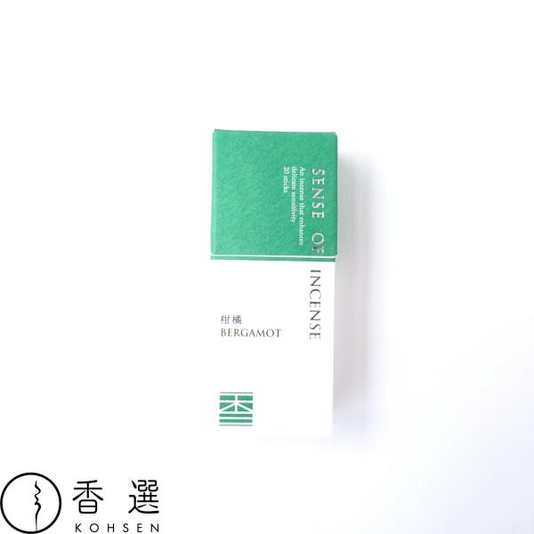 爽やかなベルガモットをベースにレモン、ジャスミンを調合した香り自然や生命の奥深さに触れた感動をいつまでも忘れず持ち続けたいという思いの【sense of wonder】とインセンスの香りにのせて驚きと感動をお届けしたいという意味の【wond...