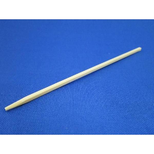 材質：竹サイズ：135mm x 3mm仕様：半先 角串