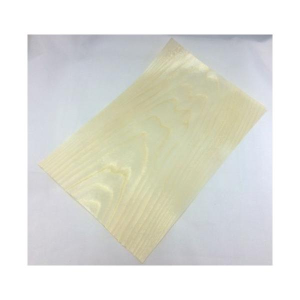 敷いたり、包んだりと色々なシーン活用。たいやき、納豆、お土産物のパッケージやおにぎりなどにご利用いただける汎用性も高い素材です。サイズ：225x145mm材質：エゾ