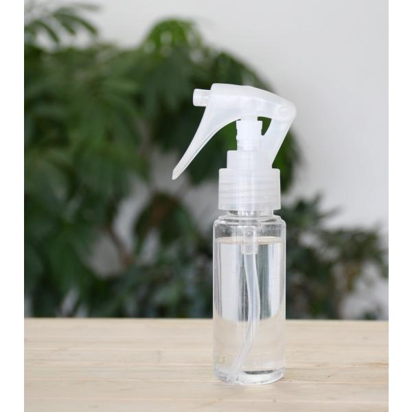 苔テラリウムの水やりにおすすめな、ミストの細かいスプレーです。シンプルなデザインでテラリウムと一緒においても邪魔になりません。コケ観察にも必須のアイテムです。【コケの水やりに最適】ミストスプレー50ｍｌ　ストッパー付ミストの粒子が細かくコケ...
