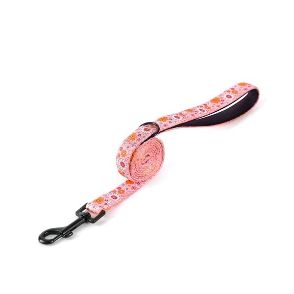 ピンクフラワー/M/-・Color:ピンクフラワー・定番おしゃれなセット＆通用サイズサイズ：長さ152ｃｍ、幅2ｃｍ。推奨体重：30ＫＧまで。 このリードと弊社のハーネスを組み合わせて最高ですすっきりと素晴らしい見た目になります。 今すぐカ...
