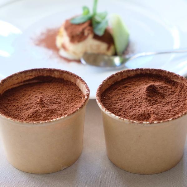 熊本のオアシス江津湖の畔にあるレストラン湖鏡のお昼のコースで提供される大人気ティラミスをお家でもお楽しみいただきたくカップティラミスにしました。２個セットです。大好きな方とシェアしたり自分へのご褒美デザートにしていただきたいです。急速冷凍機...