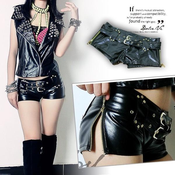 ホットパンツ 美脚 セクシー Hotパンツ ショートパンツ エロ 美脚 ハーフ 短パン Pu 合皮 Ds演出服 黒 Ss658 岡村洋品店 通販 Yahoo ショッピング