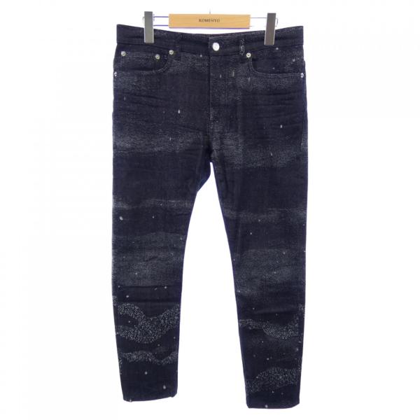 ディオール DIOR PETER DOIG 193D010A5341 ジーンズ ディオール DIOR PETER DOIG 193D010A5341 ジーンズ : KOMEHYO
