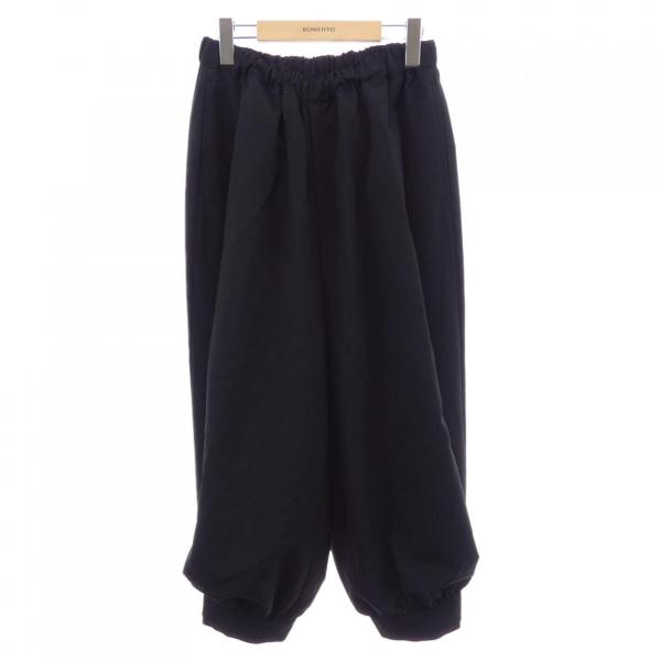 ブラックコムデギャルソン　パンツ ホワイトステッチ 黒ブラック 1J-P005 ブラックコムデギャルソン BLACK COMME des GARCONS 1Q-P005 パンツ