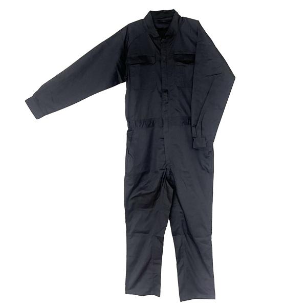 通気性・吸湿性に優れ、年間を通して快適に過ごせます。