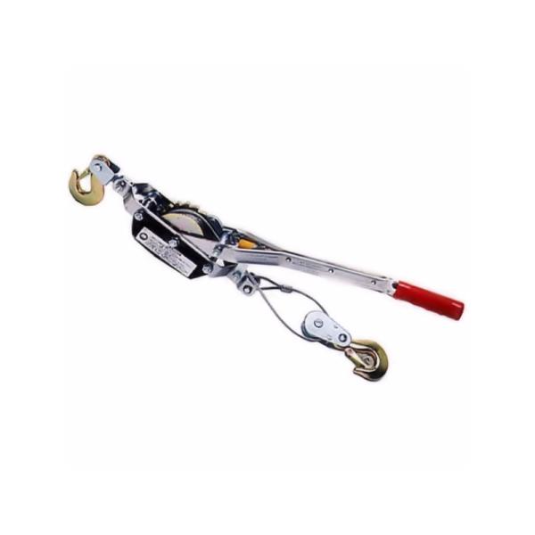 手動パワーウィンチ。１．５ｔまで使用可能です。