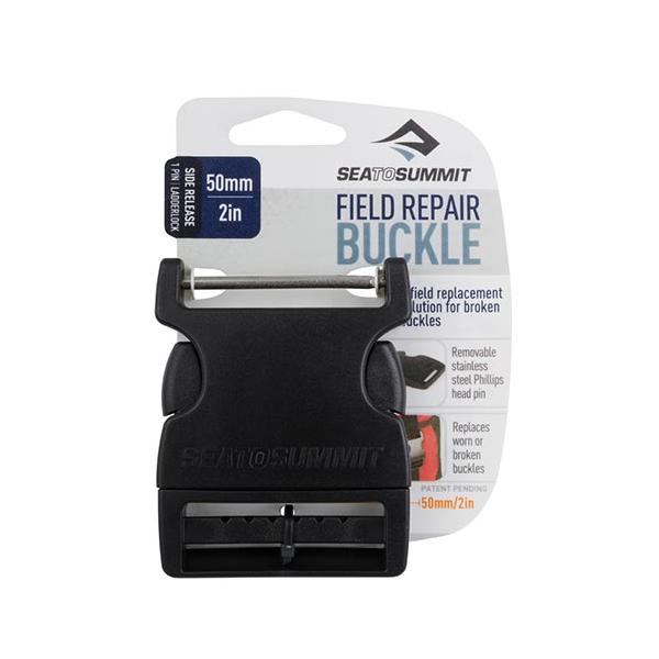 破損や劣化したバックルをスクリューで簡単に交換できるのが特長のバックルです。バックルを破損したその場で交換でき、フィールドから帰って、新しいバックルを縫い込む必要がありません。丈夫で錆びにくいステンレス製ピンスクリュードライバーを使いその場...
