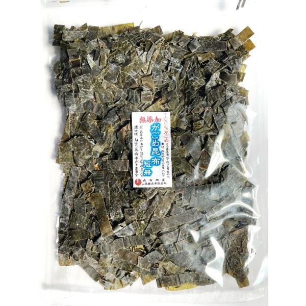商品コード 20014 商品名 がごめ昆布短冊  原材料名 昆布（国産）  内容量 100ｇ  賞味期限 １年  製造者 山本食品有限会社広島県尾道市新浜2-8-36  備考 がごめ昆布を短冊にしました。がごめを水に漬けてねばりがでたらザル...