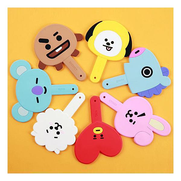 韓国の人気キャラクター「BT21」の、ハンドミラーです。材質：　PVC製造国：　中国