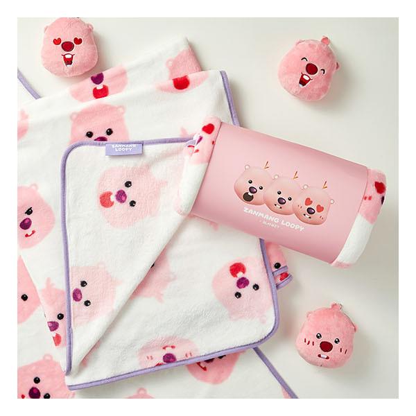 韓国の人気キャラクター「ジャンマンルピー」の、ひざ掛け毛布です。サイズ：　90cm　×　120cm材質：　ポリエステル100％製造国：　中国