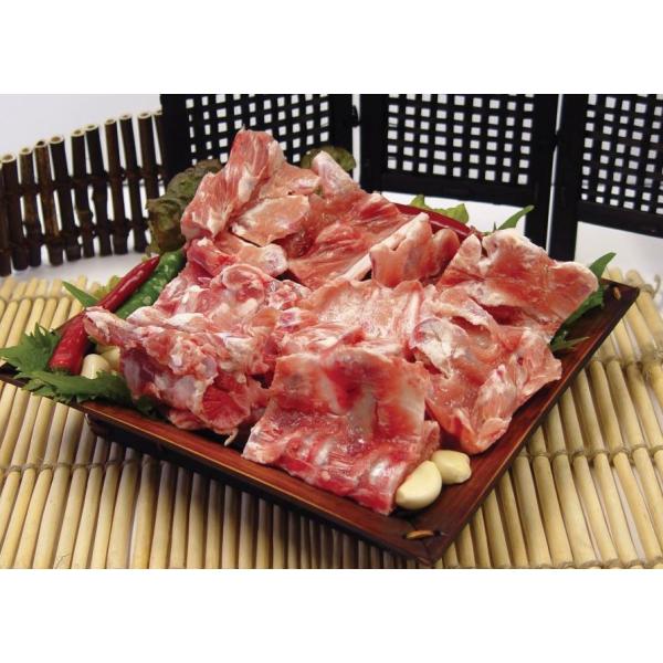 【クール便選択必要！】 　豚肉★豚背骨(カムジャタン用)　約1ｋｇ