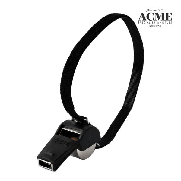 ACME（アクメ）コーチホイッスル 246/58.5 ラージサイズ1870年に創業したイギリスの伝統あるホイッスルブランドACMEの、グローブに装着するコーチ用サンダラーホイッスルです。大きく深みのある音が人気です。マジックテープタイプのG...