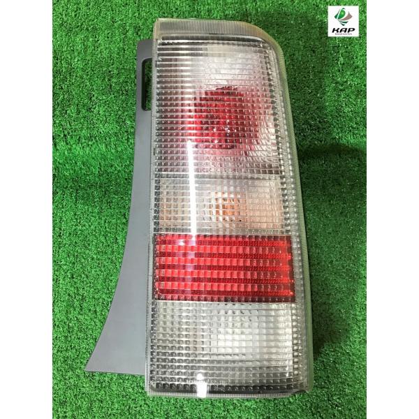トヨタ☆bB NCP31 純正 テールライト 右 - 通販 - pfinox.com.br