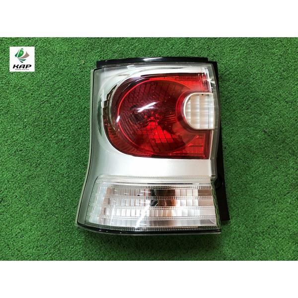 ダイハツ☆タント カスタム L375S 純正 左テールライト TOKAIDENSO