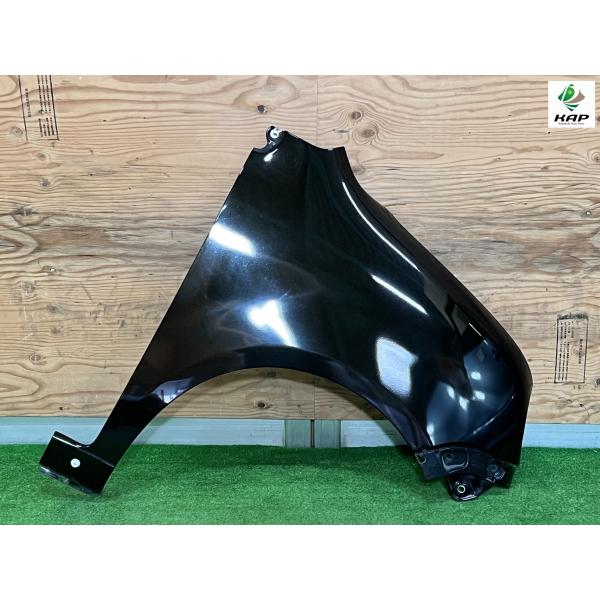 ダイハツ☆ムーヴラテ L550S 純正 右 フェンダー アストラルブラック 