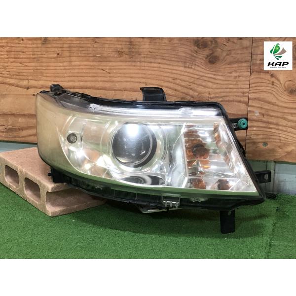 スズキ☆ワゴンR スティングレー MH23S 純正 HID 右ヘッドライト KOITO