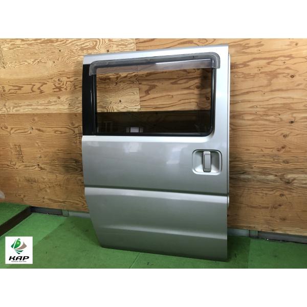 三菱☆タウンボックス U62W 右 リアドア／スライドドア シンフォニック