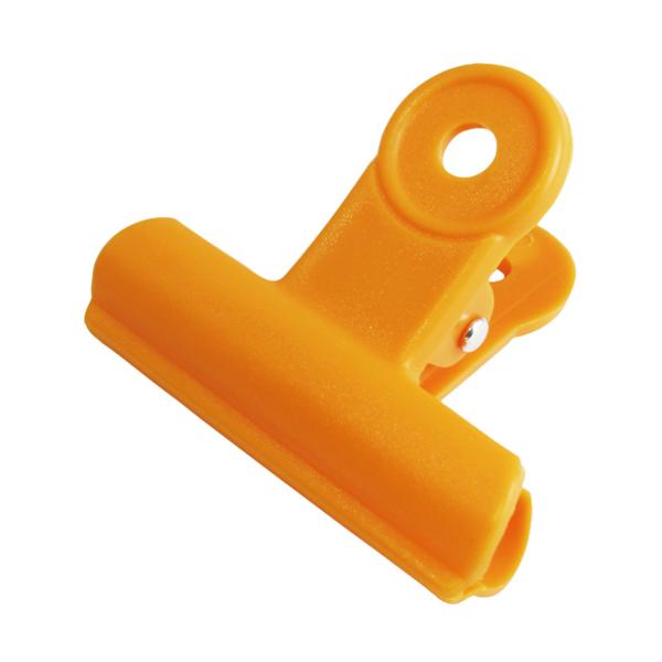 "●本体にＡＢＳ樹脂を使用した、丈夫な目玉プラスチッククリップです。<br>●バネは錆びにくいステンレスです。<br><br>●サイズ：挟み口５０ｍｍ<br>●挟口寸法(mm)：50<b...