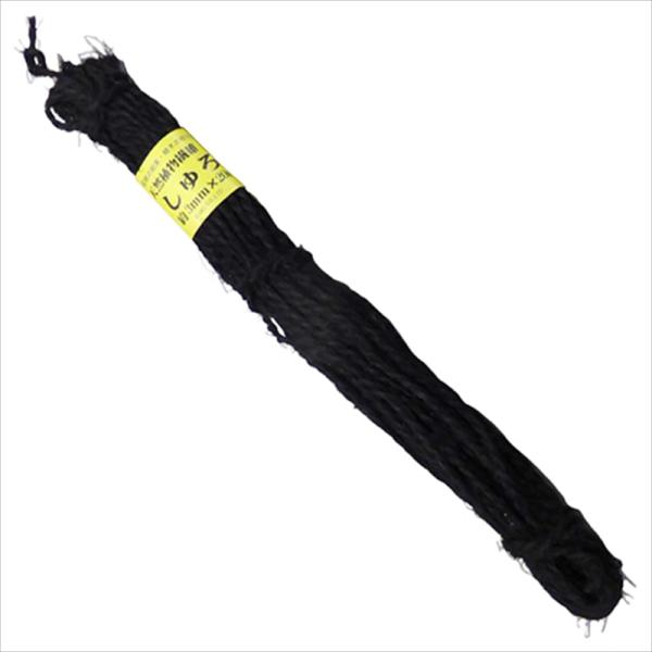 自然にマッチした風合いを大切にしたシュロ縄です。[用途]中型樹木の枝引きや竹垣の結束、工芸品の装飾。[機能]天然パーム繊維ですので樹木の生長と共に朽ち、自然に戻ります。竹垣の結束では、環境に合わせて竹垣の劣化と共に縄も劣化しますので違和感を...