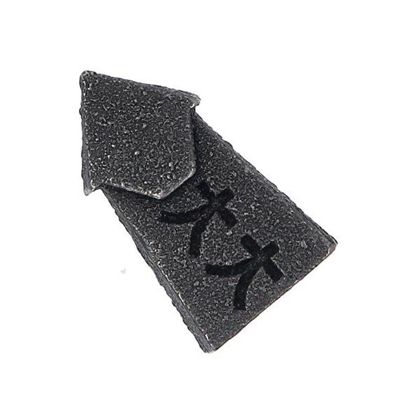 釣り針の原理を利用した設計でどんな木柄もしっかり固定できます。[用途]ハンマー頭部と木柄の固定。[機能]釣り針のようなカエリがあり抜けにくいオーエッチ独自のクサビです。店舗に陳列しやすいパッケージ入りです。[仕様]●呼称：大大。●入数：1個...