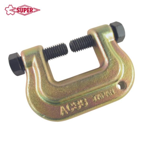 スーパー 仮設クランプ|特長:従来の溶接やボルト接合に比べて、作業時間を大幅に短縮します。 ボルトが外れることなく、鋼材を強く確実にクランプします。 本体背部の穴は、防護シート張りやロープ張りなどに利用できます。