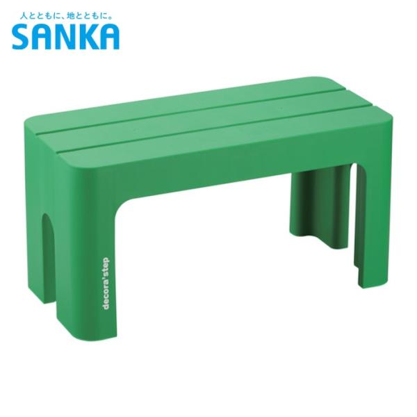 特長●底脚には滑り止めが付いています。用途●踏台用仕様●最大使用質量(kg)：100●天板高さ(m)：0.3●天板寸法(mm)：590×280●色：グリーン●本体サイズ(mm)：W590×D280×H300仕様２●完成品材質／仕上●本体：ポ...