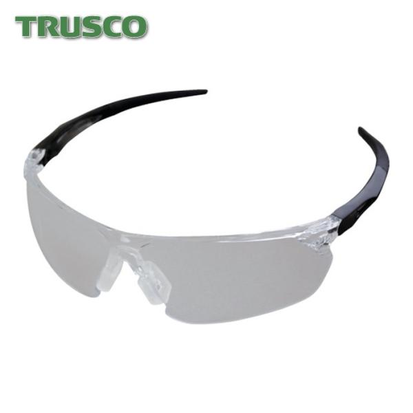 特長●防曇、防傷コーティング仕様のレンズです。●ツルが柔らかく、フィットしやすい仕様です。●非常に軽くて耳が痛くなりにくいです。