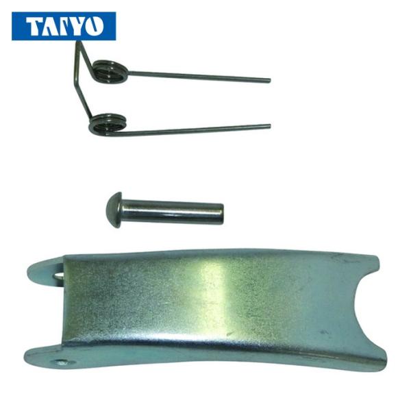 TAIYO フック|特長:重量フック バネ付(ラッチ付)の取り換え用ハズレ止め金具セットです。 板、バネ、リベットの三点セットです。