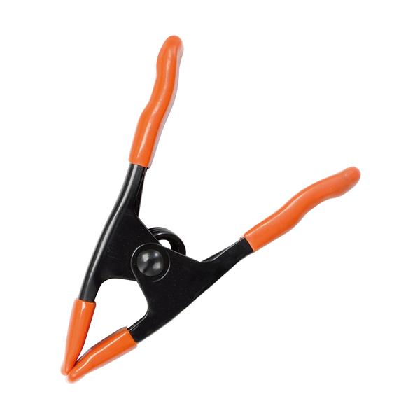 THREEAXIS ハンドクランプ|特長:握りやすい樹脂ハンドルを採用しています。 樹脂カバー付なので、素材を傷めません。