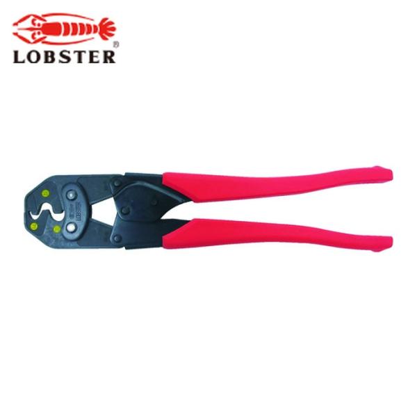 エビ 手動圧着工具|特長:油圧式工具しか対応できなかった38mm[[の2乗]]にも対応でき、動力分電盤などの狭いスペースでの作業に最適です。 えりもとまでカバーしたロンググリップなので、仮押さえもしっかりできます。 成形確認機構内蔵です。