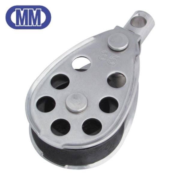 特長●小型・軽量の滑車です。用途●ロープ用調整滑車として。