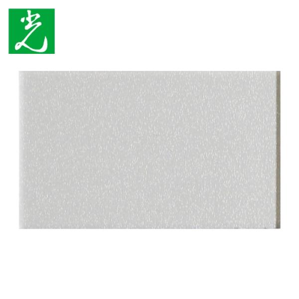 特長●耐候性、透明性があり加工しやすいアクリルです。用途●標示板・広告板・照明器具・建築資材・ディスプレイ・ガラスの代用・機械カバーに。