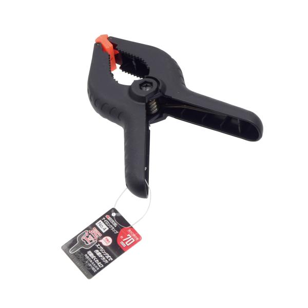 【用途】●工作・模型作りの補助に ●接着時の材料固定に【特長】●ふところ深さ:約60mm【仕様・サイズ・材質】●最大口開き幅:70mm【型番】1141795【商品コード】T808638256※お問い合わせの際はこちらの商品コードをお伝えください