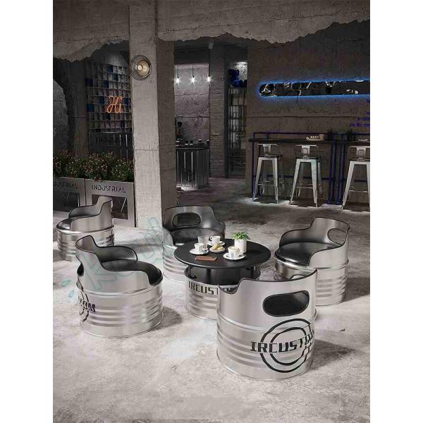 インダストリアル風 ドラム缶ソファ カフェバー カウンター席 鉄製 テーブル・チェアセット コーヒーショップ ジム 休憩スペース用 ヴィンテージ家具