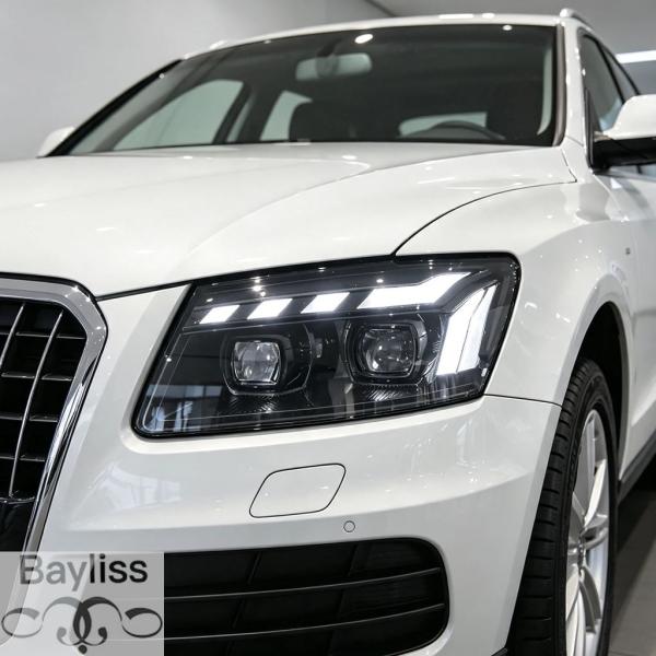 並行輸入品 アウディ Q5 SQ5 8R 2008-2017 用  LED ヘッドライト アセンブリ  RS スタイル プロジェクター レンズ  シーケンシャル