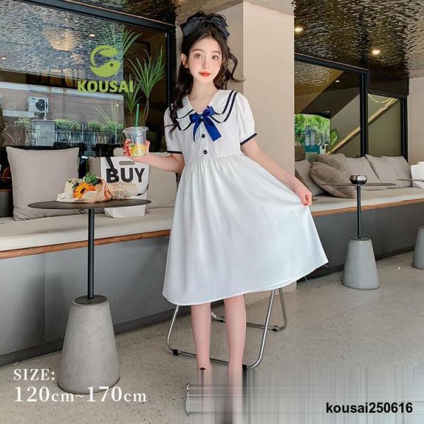 商品名：キッズフレアワンピースカレッジテイストとガーリーのMIXが可愛いガールズシフォンワンピース大きめセーラー襟は1枚で春夏らしい爽やかなコーデが完成マリンなイメージのライン入り、なパフスリーブデザインウエスト部分のきゅっとしたラインもス...