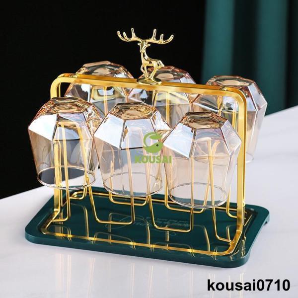 ■商品名：グラススタンド コップスタンド 6個掛け ホルダー キッチン収納 水切り タワー 北欧風 水切りラック コップ立て コップホルダー トレー付き 収納 おしゃれ■カラー：写真参考■サイズ：写真参考■素材：カップラック：スチール(粉体...