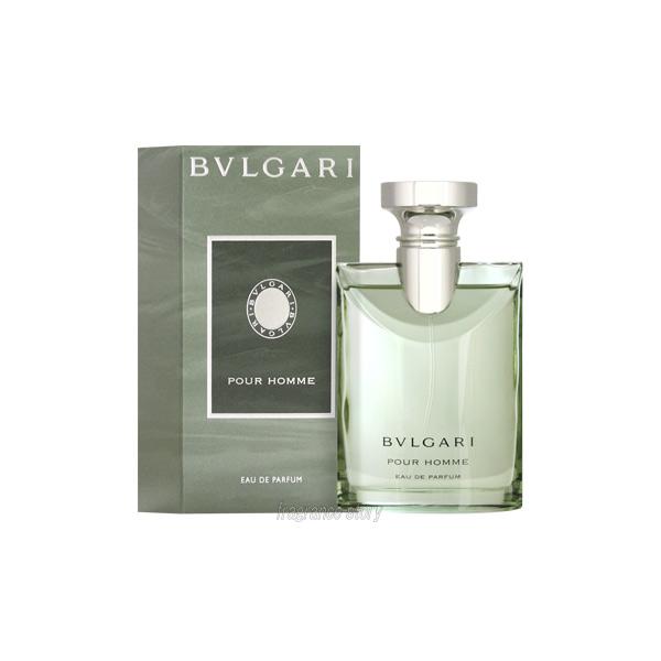 アイコニックな香りを深化させた「ブルガリ プールオム オードパルファム」。ウッディムスクの洗練され調和のとれたフレグランス。屋外の素晴らしさと室内の快適さの完璧なバランスを体現。アイコニックなプールオムのウッディムスクの香りの強烈で新たな解...