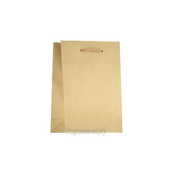 持ち運びに便利なショッピングバッグはいかがですか！　※こちらはショッピングバッグのみとなります。　・商品サイズや形状によっては別のお色へ変更させて頂く場合やどうしてもサイズが合わない等の理由によりキャンセルとさせていただく場合がございます。...