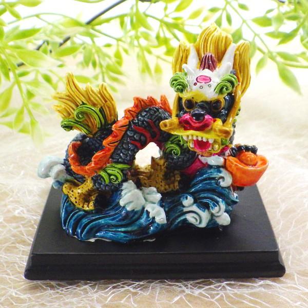 龍の置物 風水 五本爪 龍 干支 玄関 開運祈願 金運祈願 金運 宝珠 水晶 Amazon.co.jp: 龍の置物 五本爪 龍神 守り神 昇運金龍 玄関